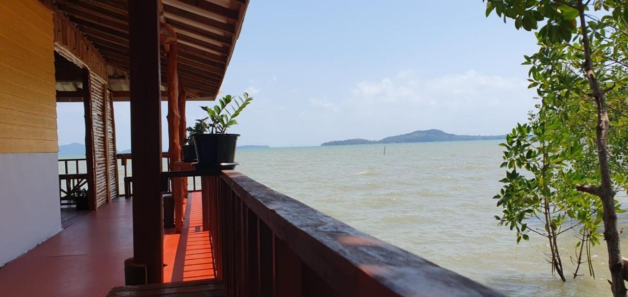 Navareeya House Seaview 란타섬 외부 사진